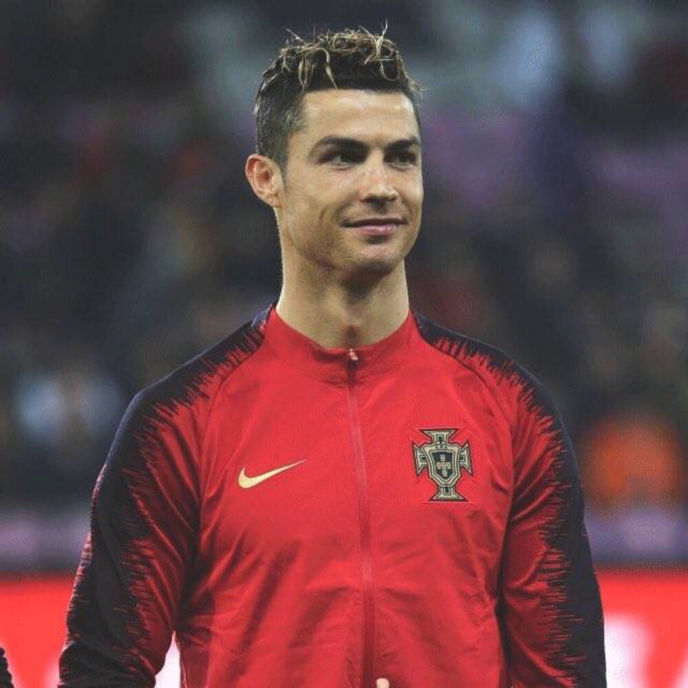 斯坎迪奇俱乐部女排在圣保罗进行适应场地训练（斯坎迪奇女排于圣保罗开展场地适应训练）