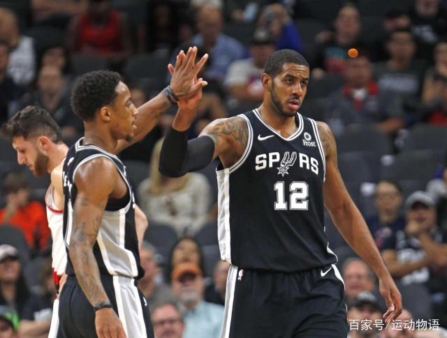 西甲：皇马客场2-2战平比利亚雷亚尔（西甲：皇马客场与比利亚雷亚尔2-2握手言和）