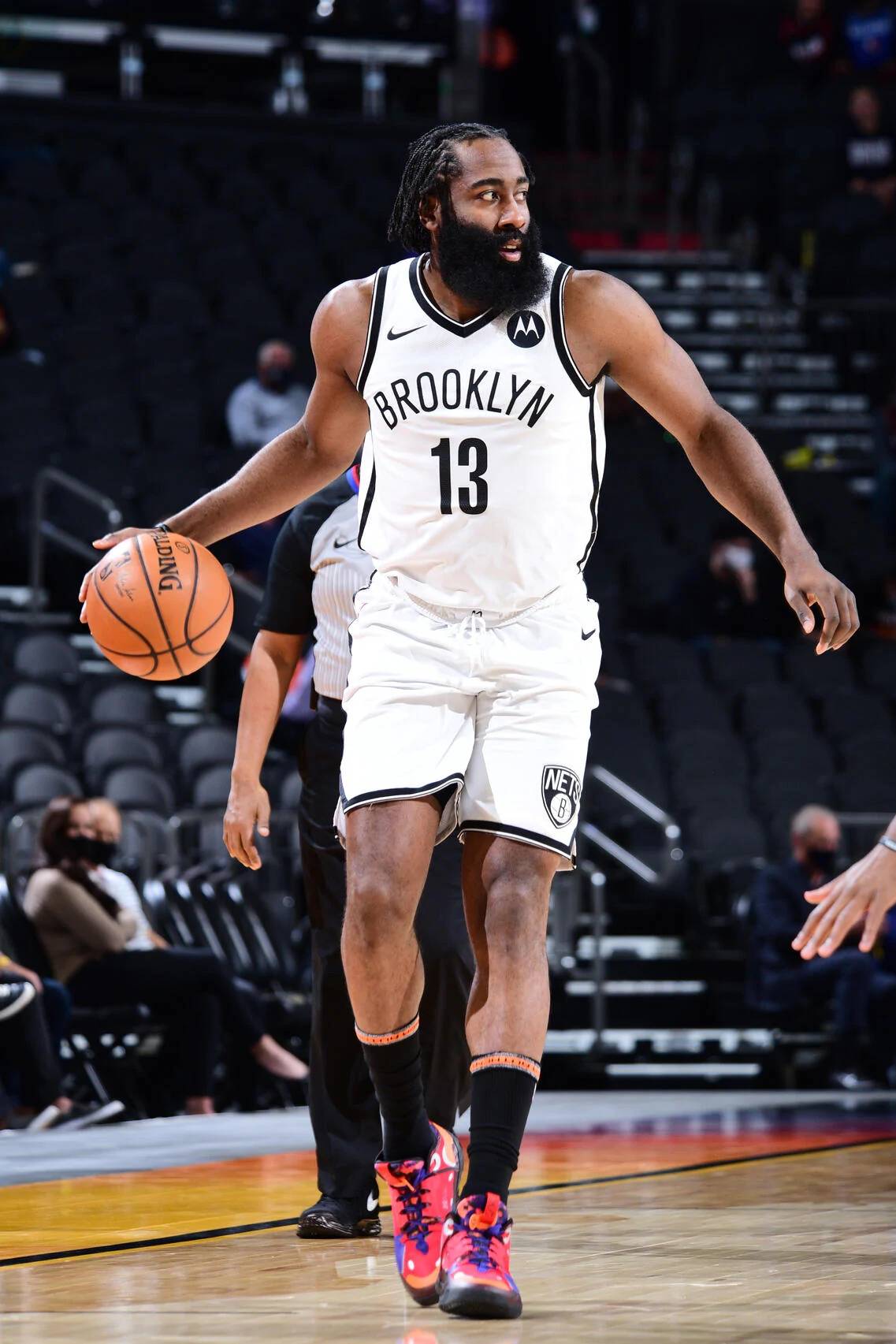 TA分析3-4-3阵型：从链式防守到战术万花筒，攻守易形的现代解法（TA解码3-4-3：由链式防守至战术万花筒，攻防易形的现代答案）