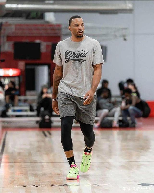 于根伟：今年我们外援的整体表现，我觉得应该能打到70分以上（于根伟：今年外援整体表现至少70分）