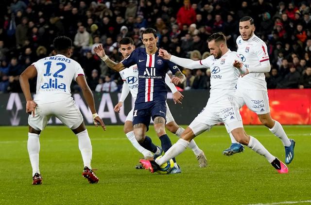 football-free-kick-tactics